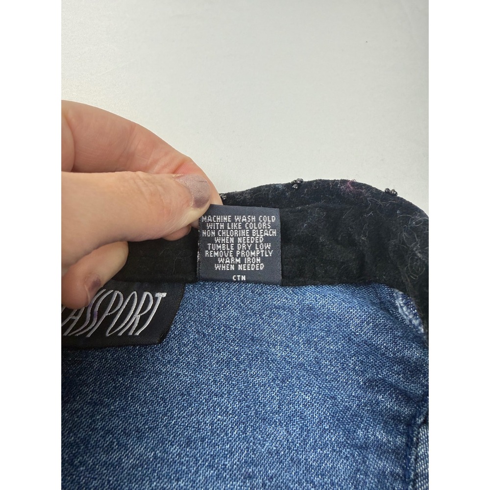 Blassport Denim Shirt Womens Medium Blue Embroidered Velvet Collar Beaded Cotton - Picture 7 of 9
